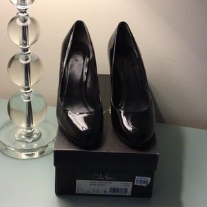 Cole Haan Black Patent leather-Violet Air Pumps